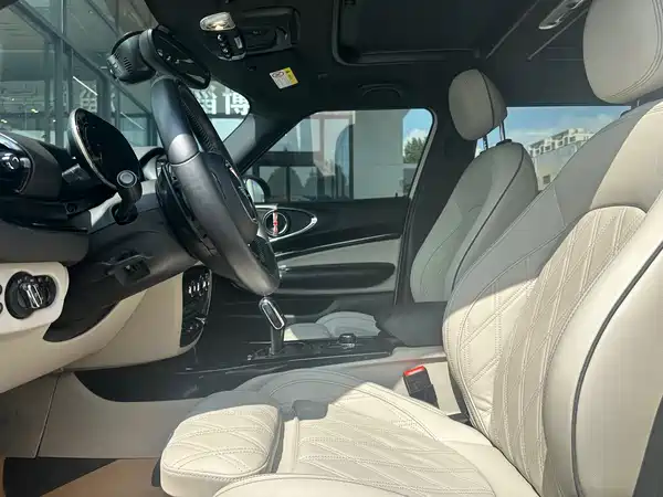 MINI Clubman 2022