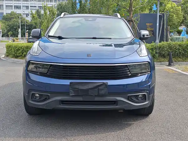 Lynk & Co 01 2018