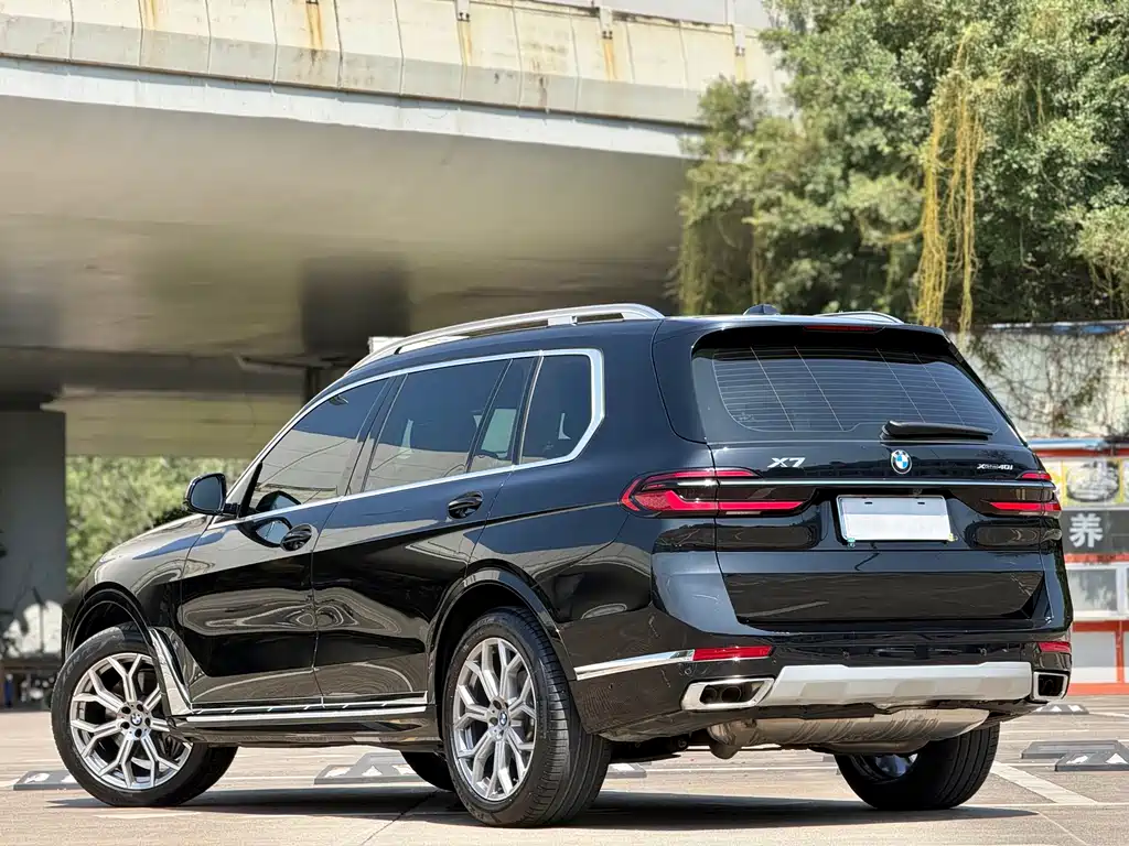 BMW X7 2023 — фото 22