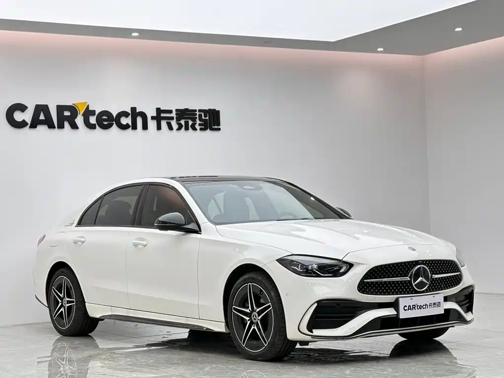 Mercedes-Benz C-Class 2024 — фото 6