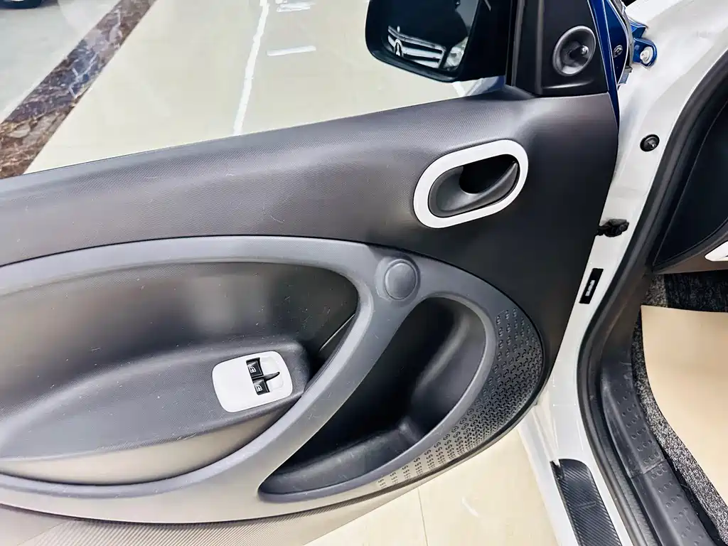 smart Forfour 2017 — фото 25