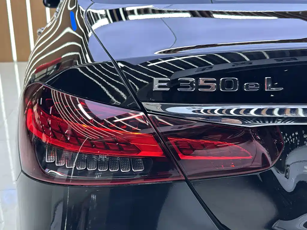 Mercedes-Benz E-Class New Energy 2022 — фото 15