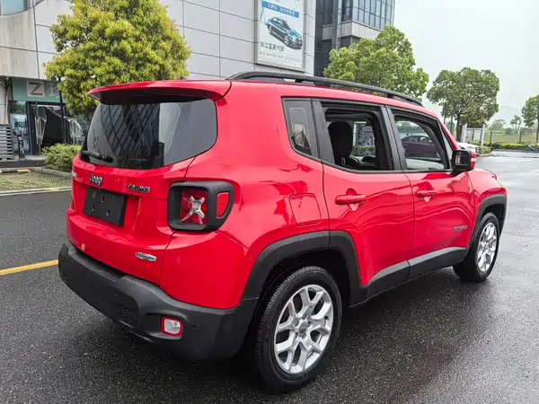 Jeep Freeman 2017