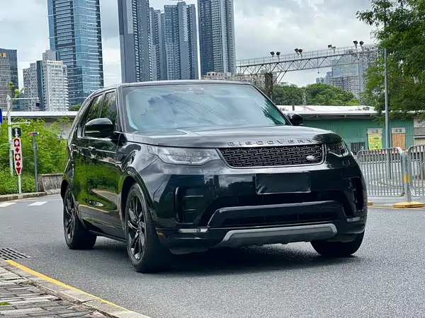 Land Rover Discovery 2020