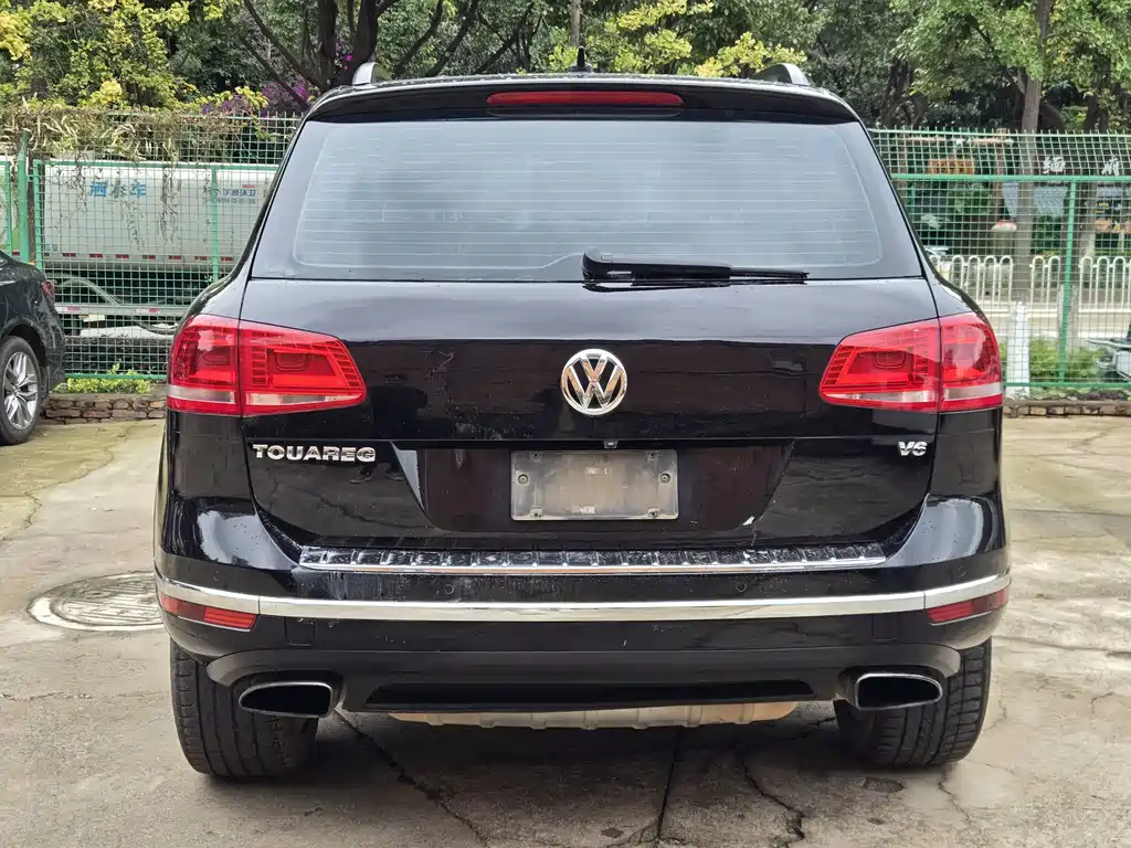 Volkswagen Touareg 2018 — фото 8