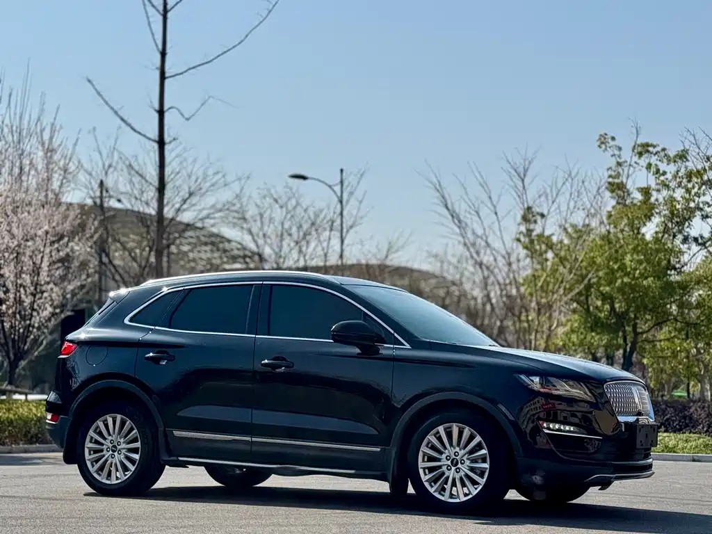 Lincoln MKC 2020 — фото 3