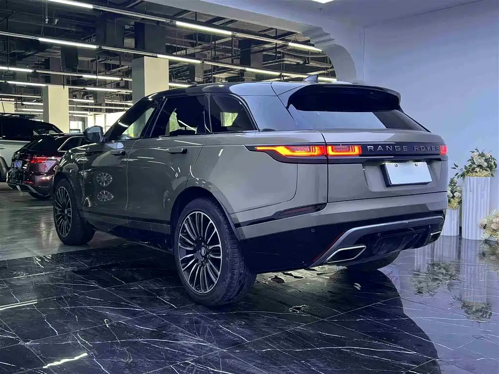 Land Rover Velar 2018 — фото 20