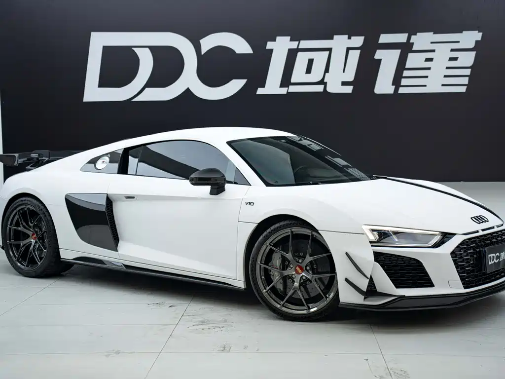Audi R8 2018 — фото 2