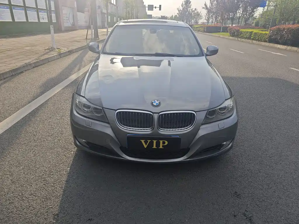 BMW 3 Series 2010