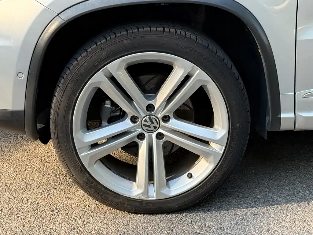Volkswagen Tiguan 2013