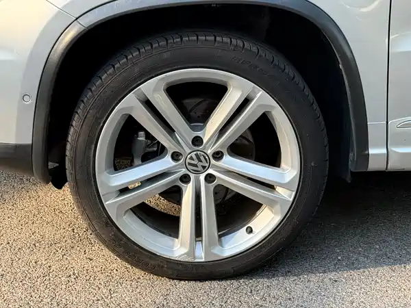 Volkswagen Tiguan 2013