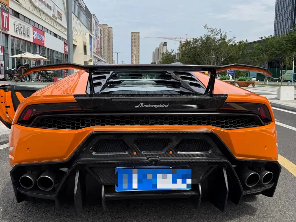Lamborghini Huracan 2015 — фото 4