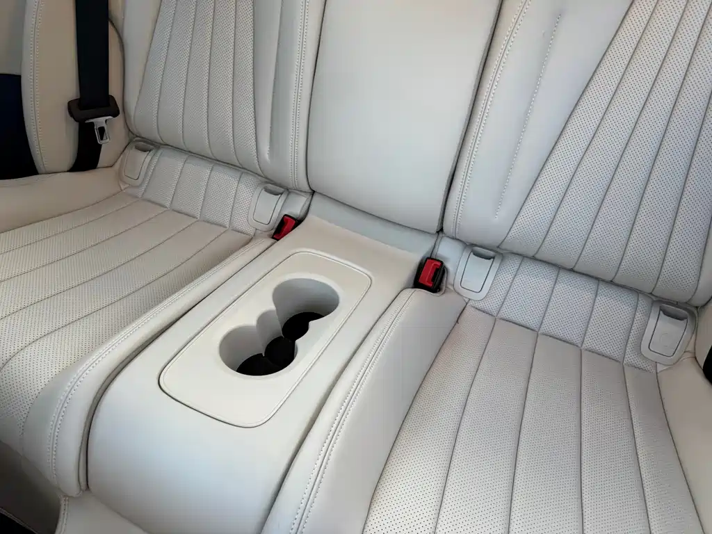 Mercedes-Benz E-Class 2021 — фото 10