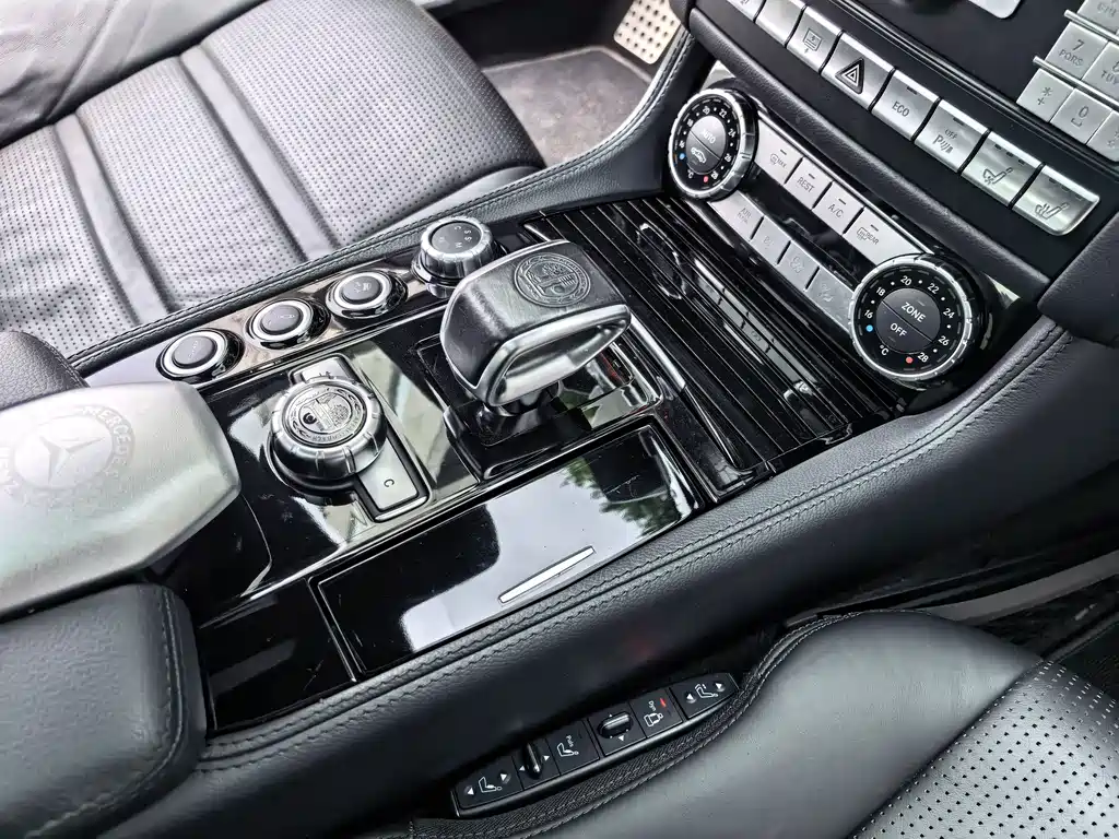 Mercedes-Benz CLS AMG 2018 — фото 19