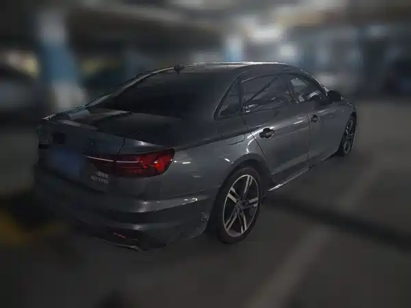 Audi A4L 2023