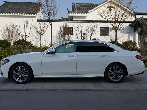 Mercedes-Benz E-Class 2020