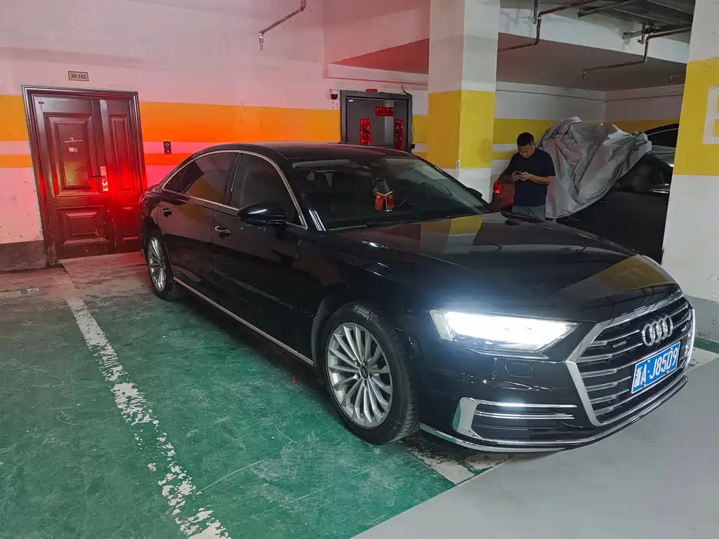 Audi A8 2019