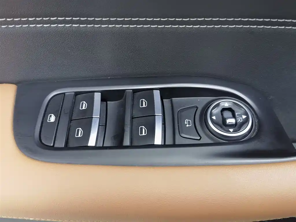 Chery Tiggo 8 PLUS 2021 — фото 9