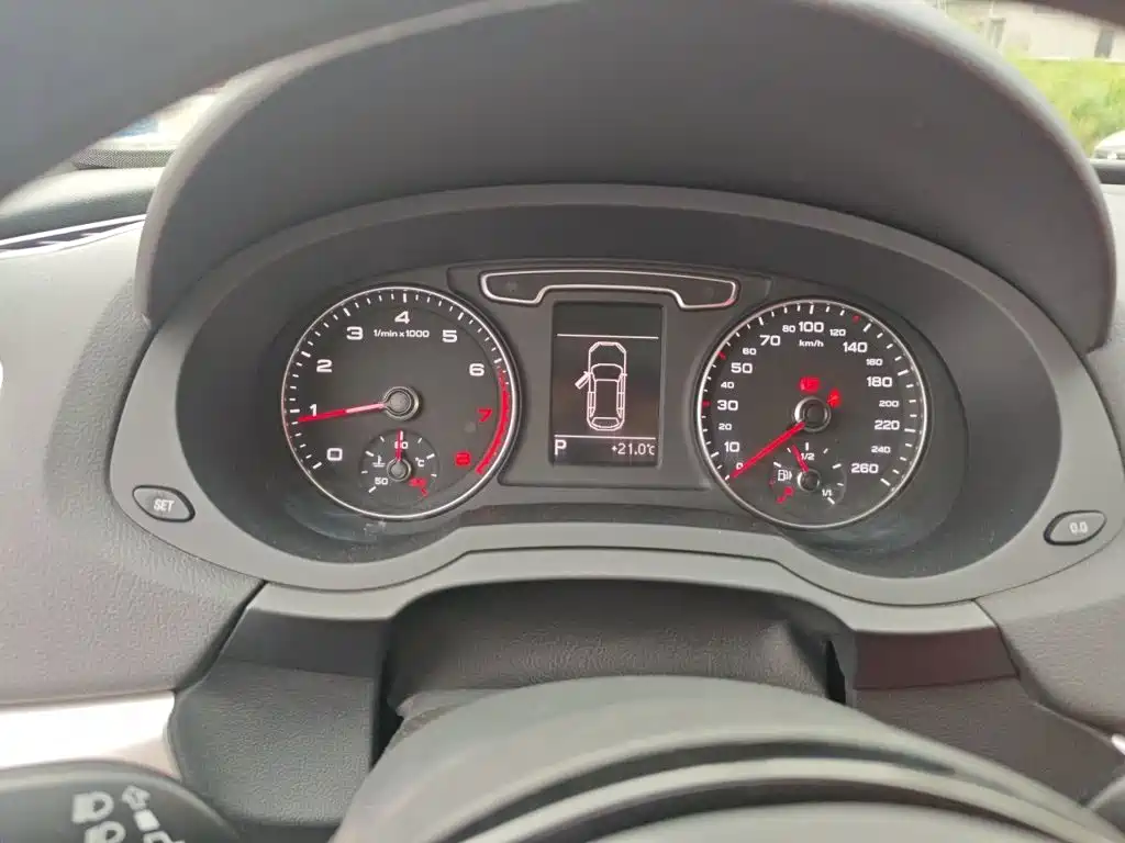 Audi Q3 2015