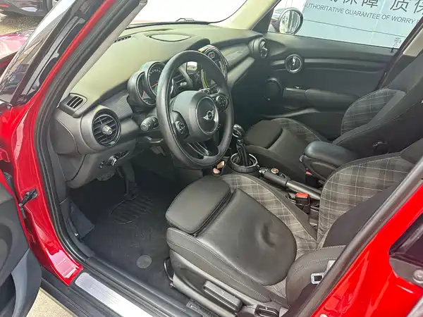 MINI 2015
