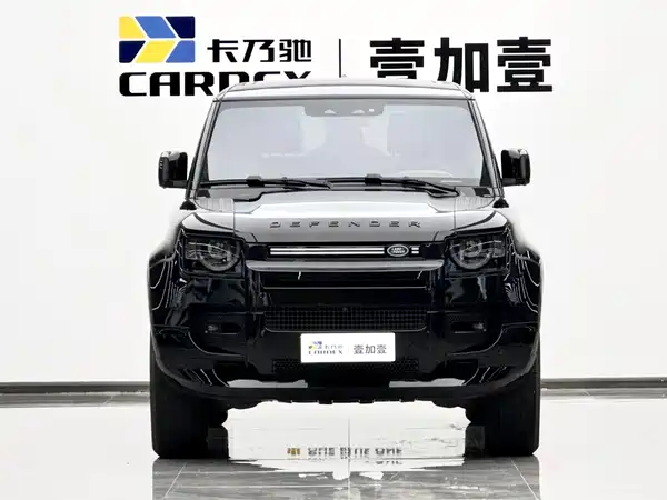 Land Rover Defender 2026