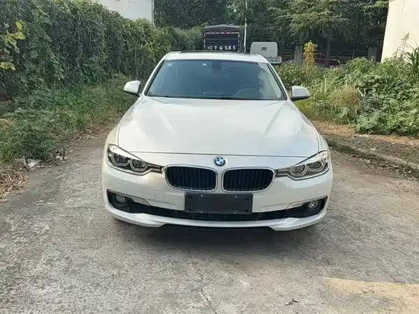 BMW 3 Series 2016