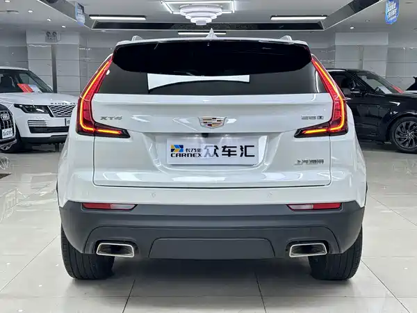 Cadillac XT4 2022