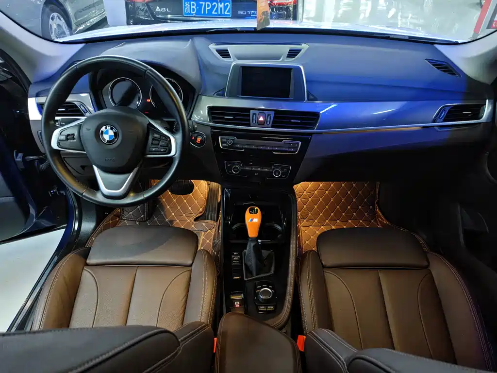 BMW X1 2019 — фото 4