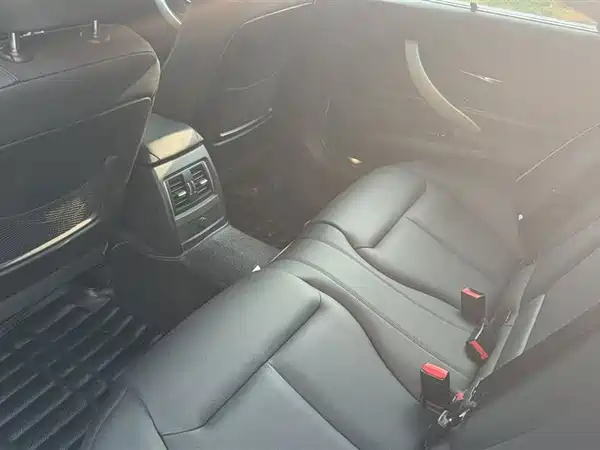 BMW 3 Series 2016