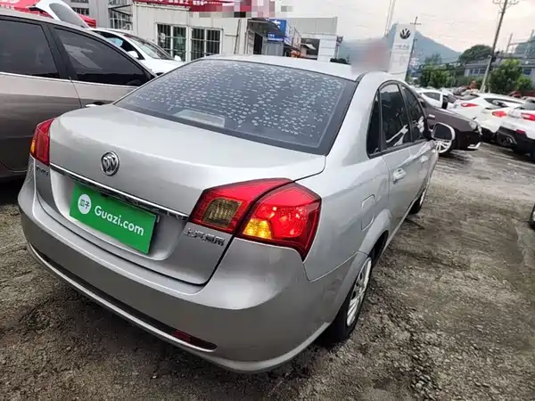 Buick Excelle 2016