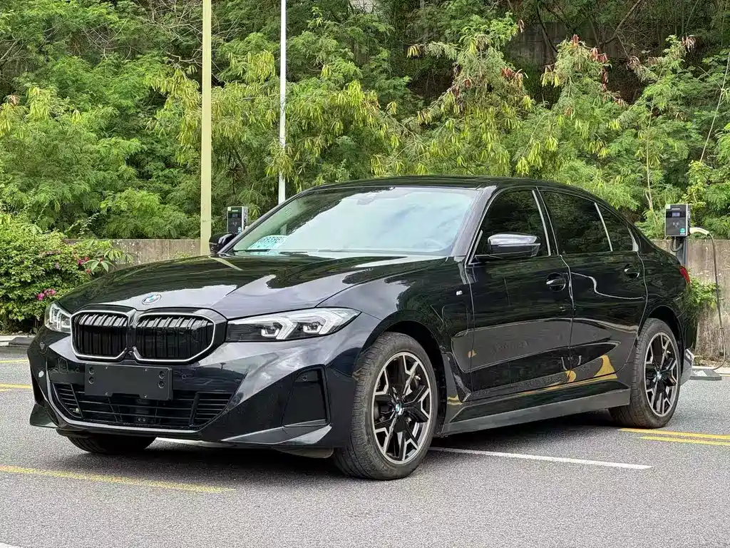 BMW i3 2024 — фото 1