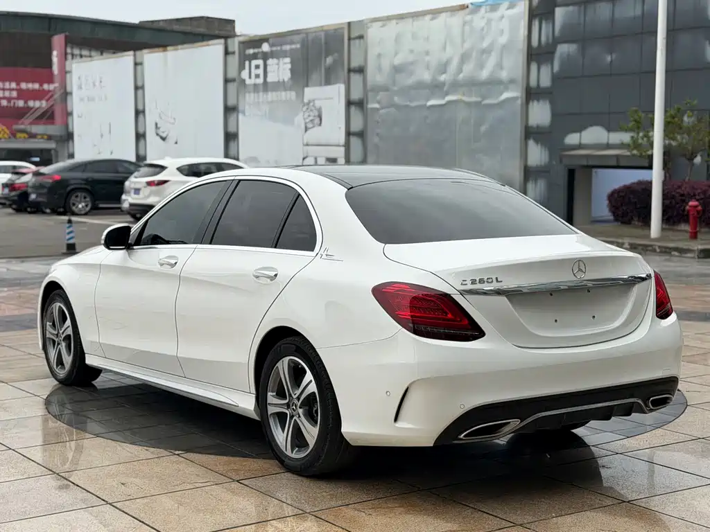 Mercedes-Benz C-Class 2020 — фото 6