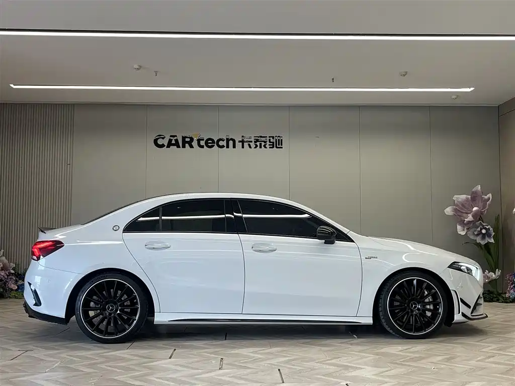 Mercedes-Benz A-Class AMG 2021 — фото 4