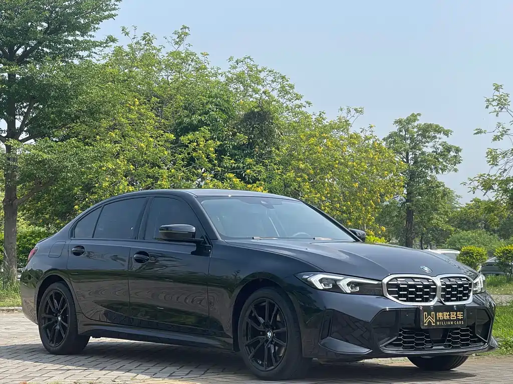 BMW 3 Series 2025