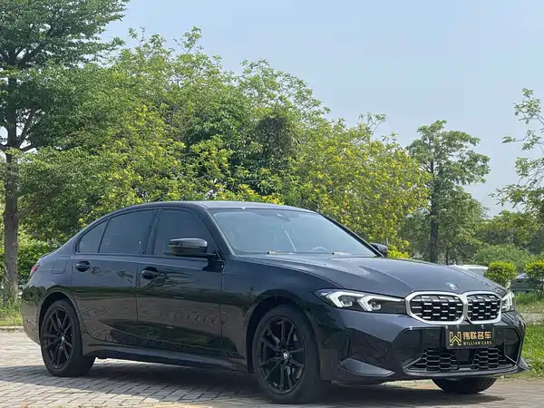 BMW 3 Series 2025
