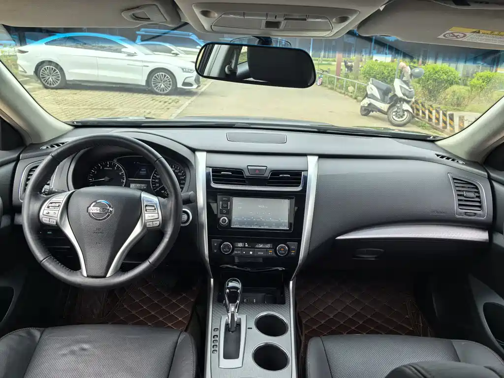 Nissan Teana 2017 — фото 10