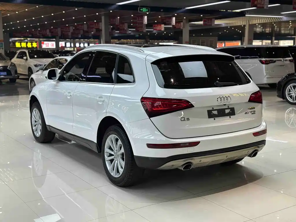 Audi Q5 2015 — фото 5