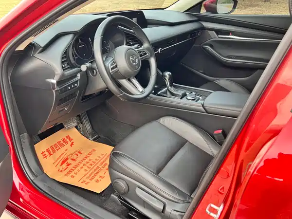 Mazda 3 Axela 2021