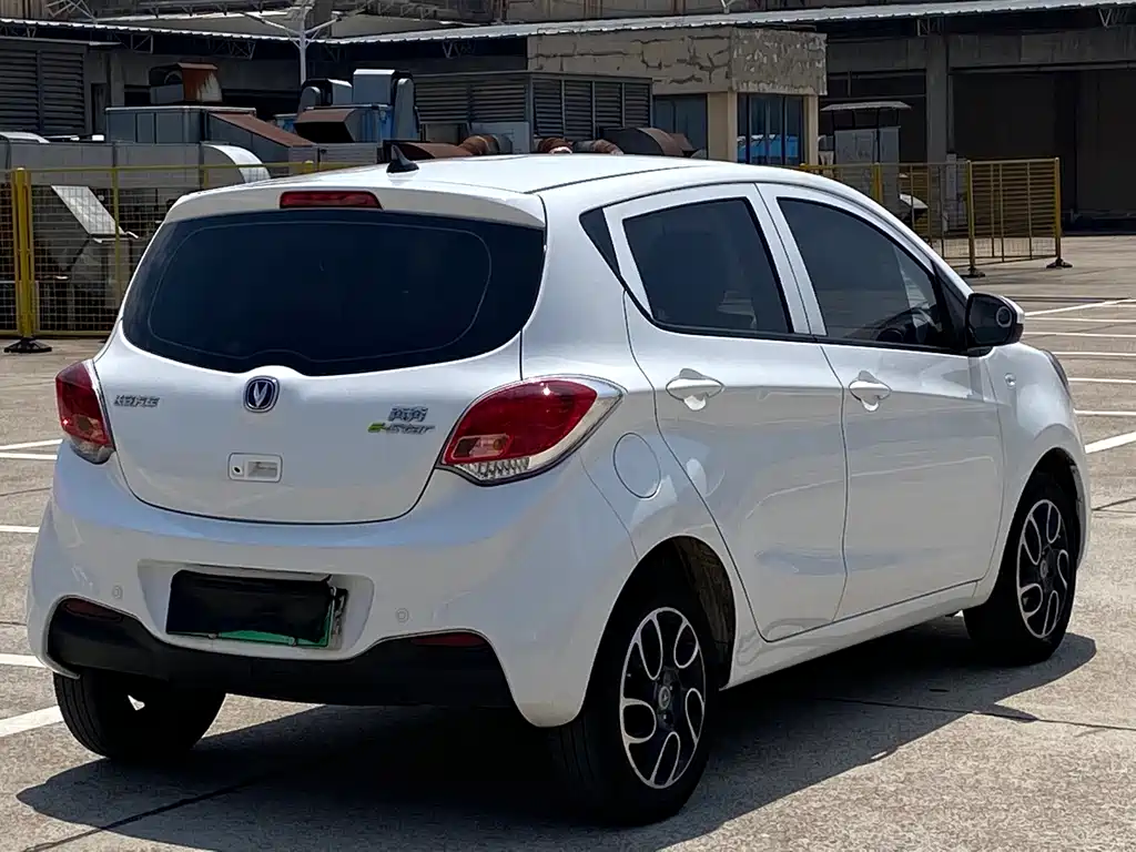 Changan Benben E-Star 2021 — фото 7