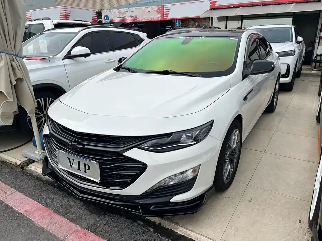 Chevrolet Malibu XL 2020 — фото 1