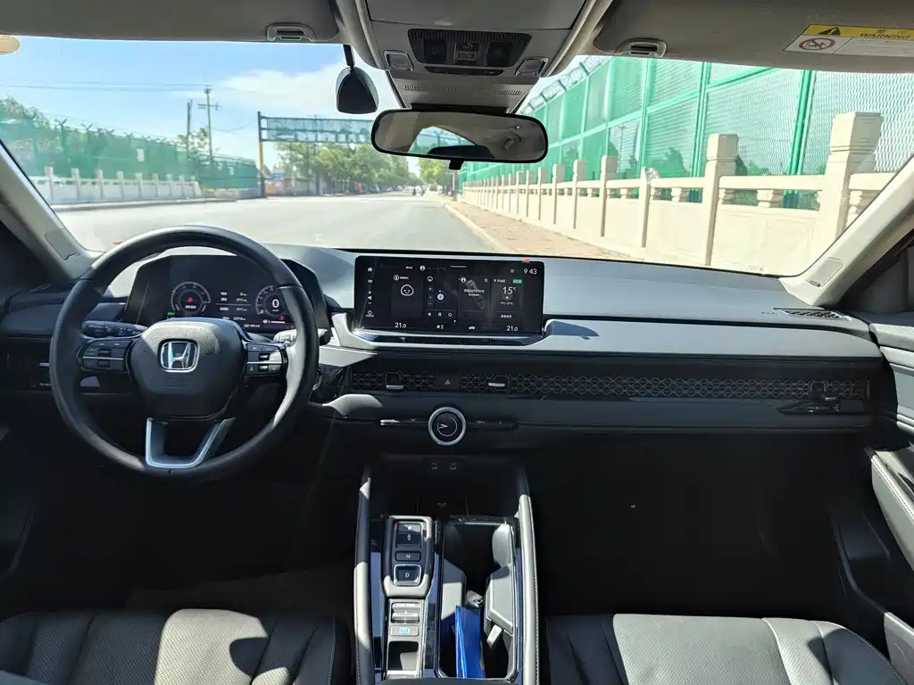 Honda Accord New Energy 2024 — фото 11
