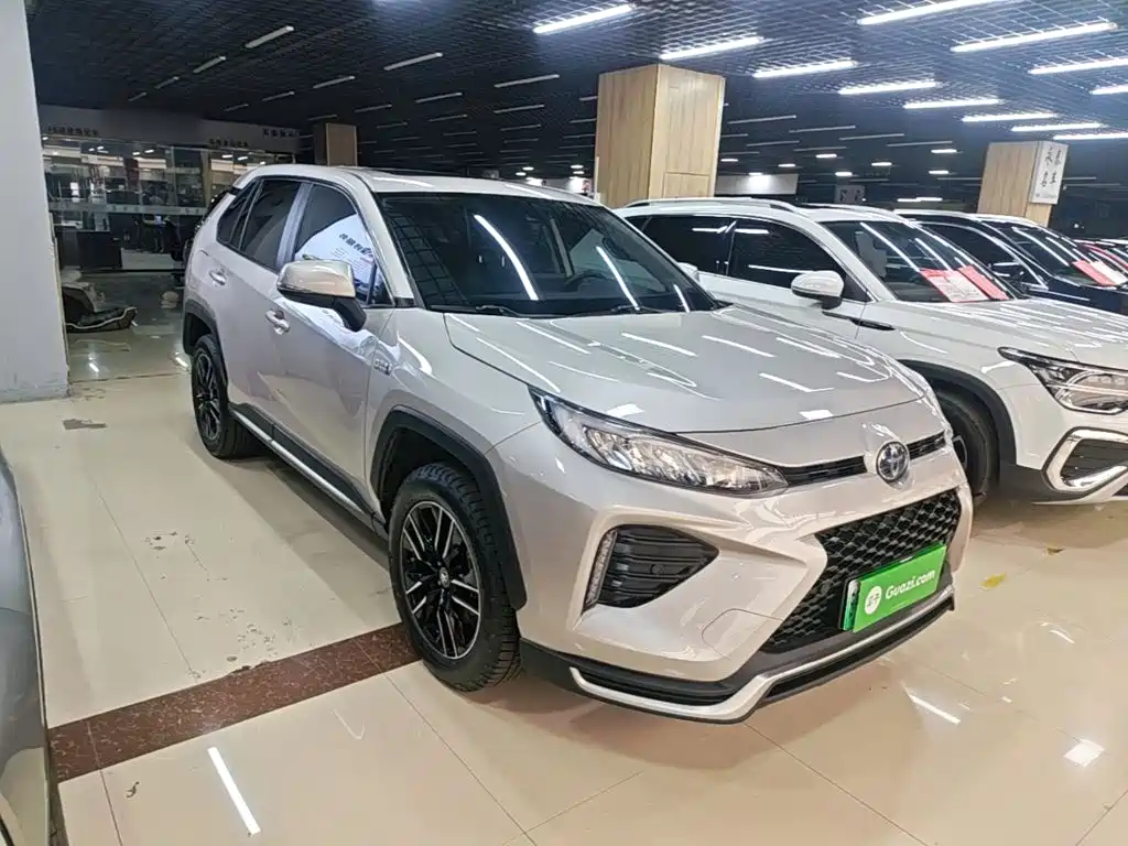 Toyota Wildlander New Energy 2022 — фото 4