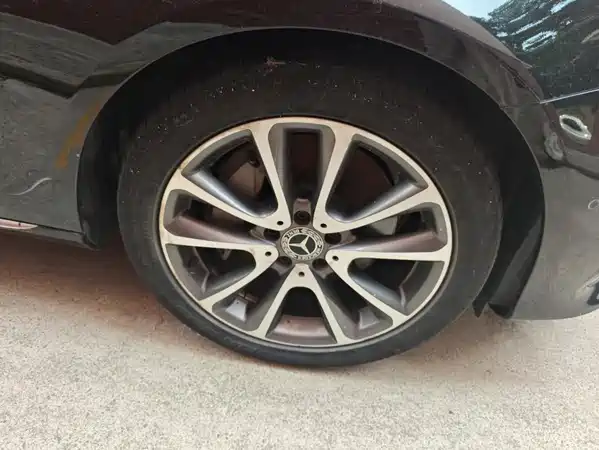 Mercedes-Benz E-Class 2018