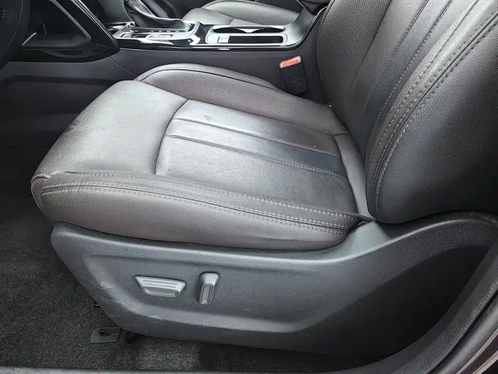 GAC Trumpchi GS4 2019 — фото 20