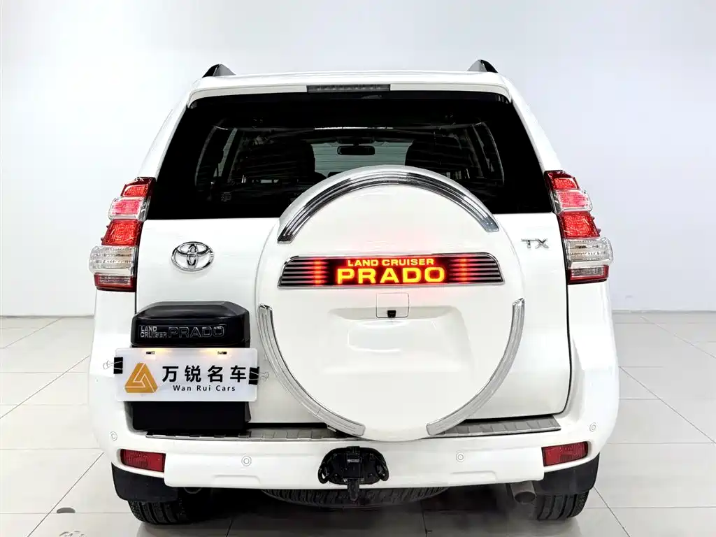 Toyota Prado 2013 — фото 4