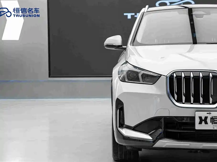 BMW X1 2023 — фото 8