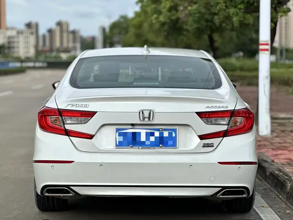 Honda Accord 2021 — фото 9