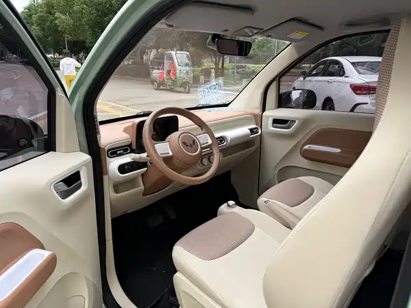 Wuling Hongguang MINIEV 2024