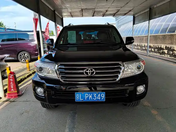 Toyota Land Cruiser 2016