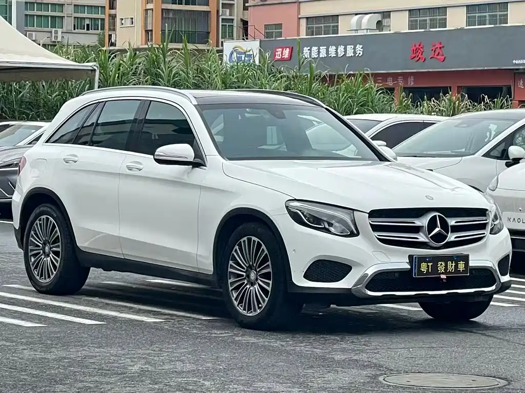 Mercedes-Benz GLC 2017 — фото 3
